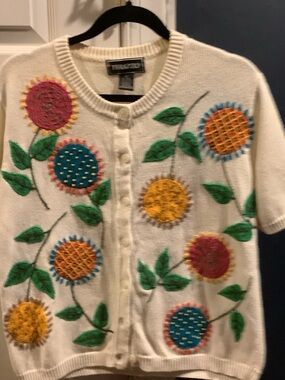 Terazzo Cream Short-Sleeve Cardigan with Multicolor Floral Appliqués